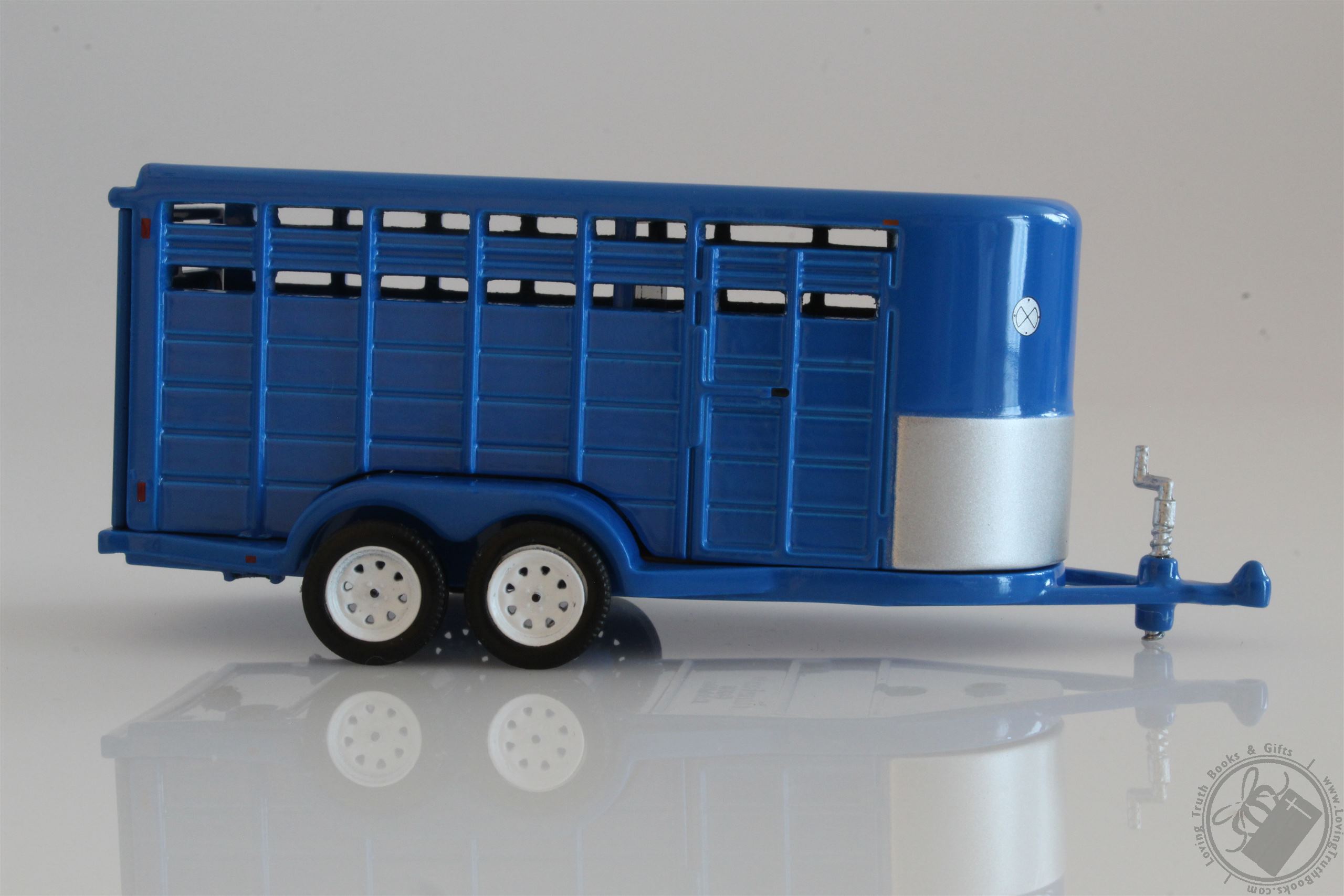 greenlight collectibles hitch and tow
