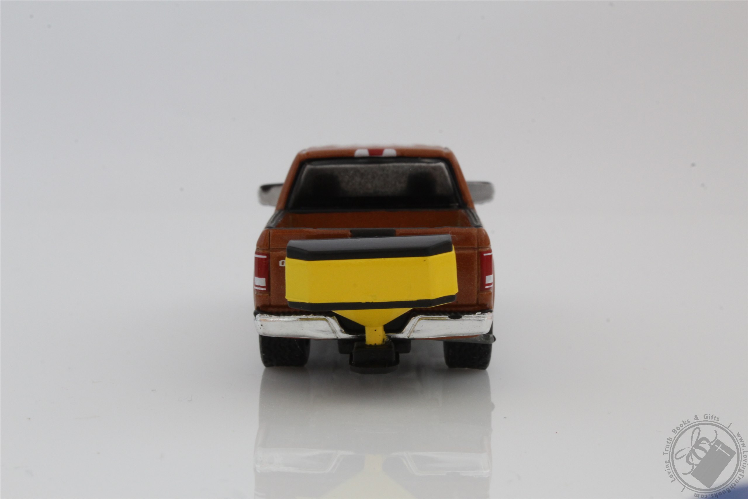 2015 Ford F150 w/ Snow Plow & Salt Spreader 164 Scale Diecast Model
