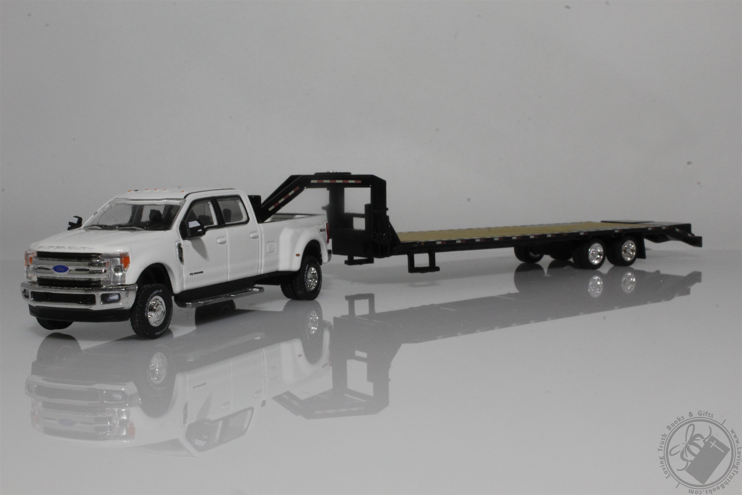 2018 Ford F350 Dually Pickup Truck, With Gooseneck Trailer 164 Scale
