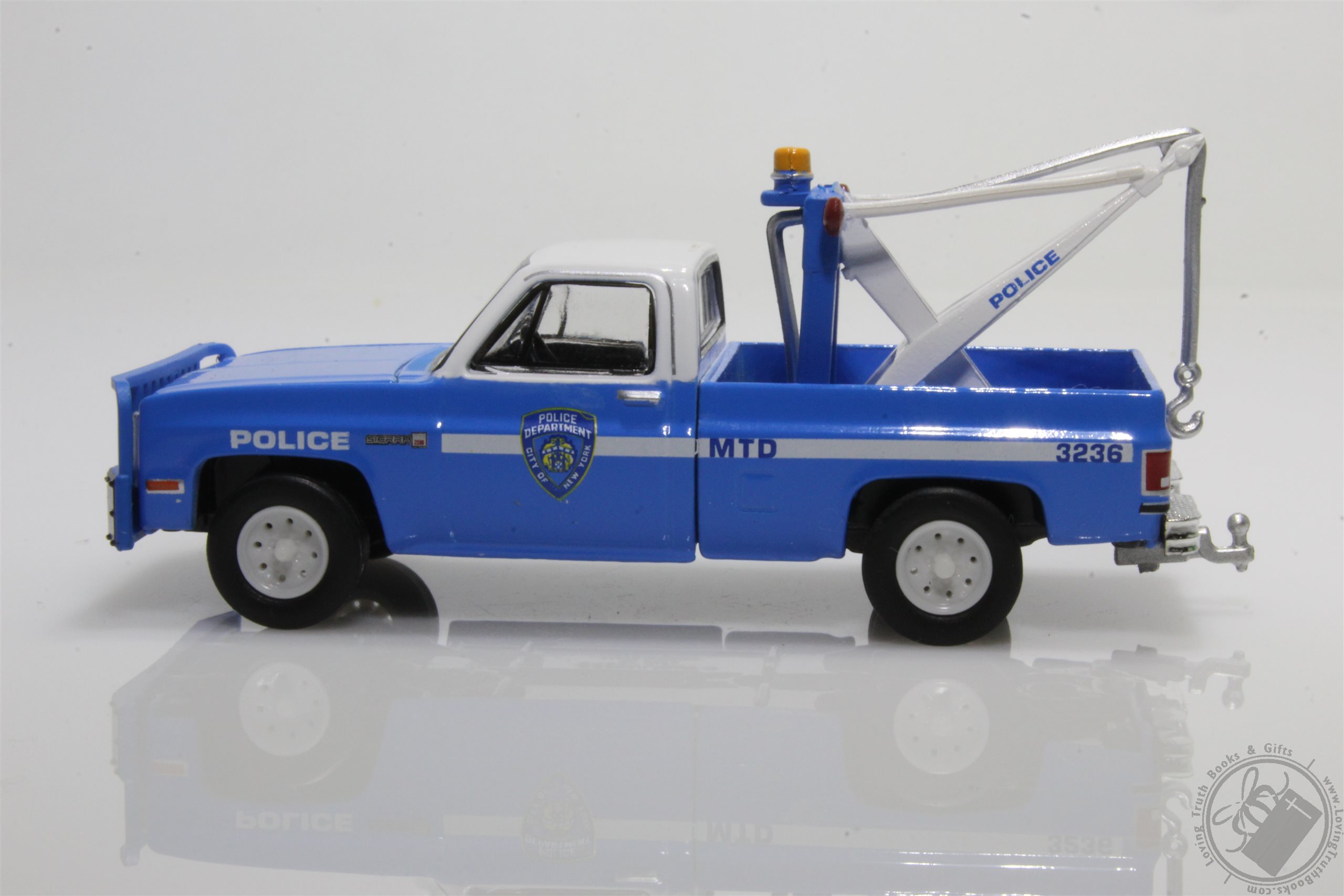 1987 GMC Sierra K2500 with Drop in Tow Hook - New York City Police Dept