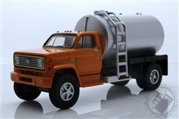 S.D. Trucks Series 14 - 1982 Chevrolet C-60 Fertilizer Truck - Orange Cab with Silver Tank,Greenlight Collectibles 