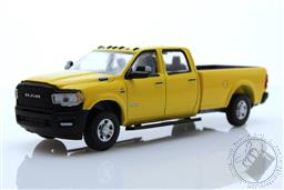 Blue Collar Collection Series 11 - 2021 Ram 3500 Tradesman - School Bus Yellow,Greenlight Collectibles 