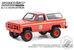 PREORDER Fire & Rescue Series 4 - 1989 Chevrolet K5 Blazer - New Haven Fire Dept. West Battalion - New Haven, Connecticut (AVAILABLE JAN-FEB 2023),Greenlight Collectibles