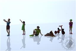 American Diorama 1:64 Family Adventure Set – Limited 3,600 Set – MiJo Exclusives,American Diorama